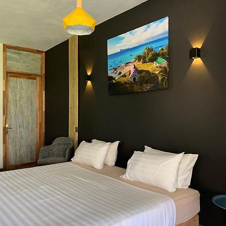 Kstudios Grand Bay Luaran gambar