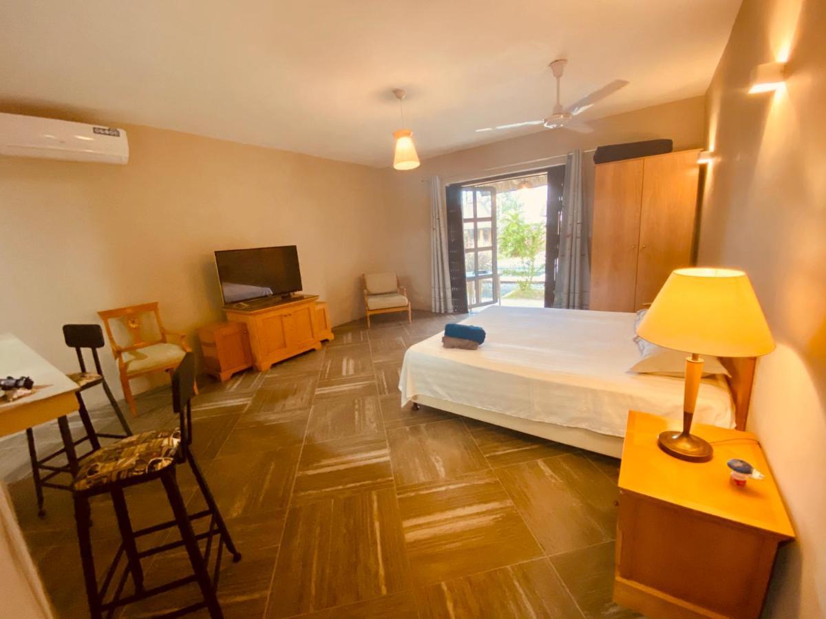 Kstudios Grand Bay Luaran gambar